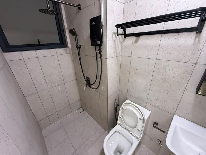 Condominium for Rent at EdgeWood Residences @ SkySanctuary - Zhi Hong Loh - Bathroom - PropertyGuru.com.my