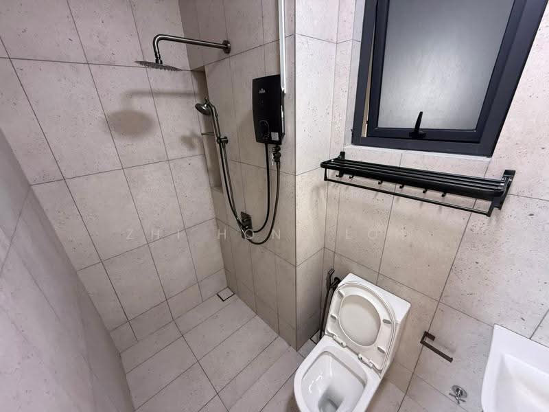 Condominium for Rent at EdgeWood Residences @ SkySanctuary - Zhi Hong Loh - Bathroom - PropertyGuru.com.my
