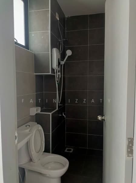 Rumah Teres 2-Tingkat untuk Disewa di Taman Dato Onn (Johor Bahru) - Fatin Izzaty - PropertyGuru.com.my