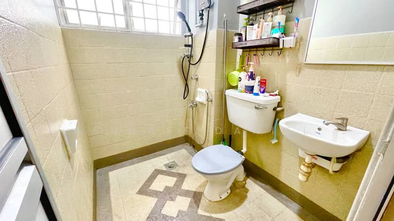 Rumah Teres 2 Tingkat untuk Dijual di Bandar Kinrara Seksyen 1 (Bandar Kinrara) - Ashraff Daniel - Bathroom - PropertyGuru.com.my