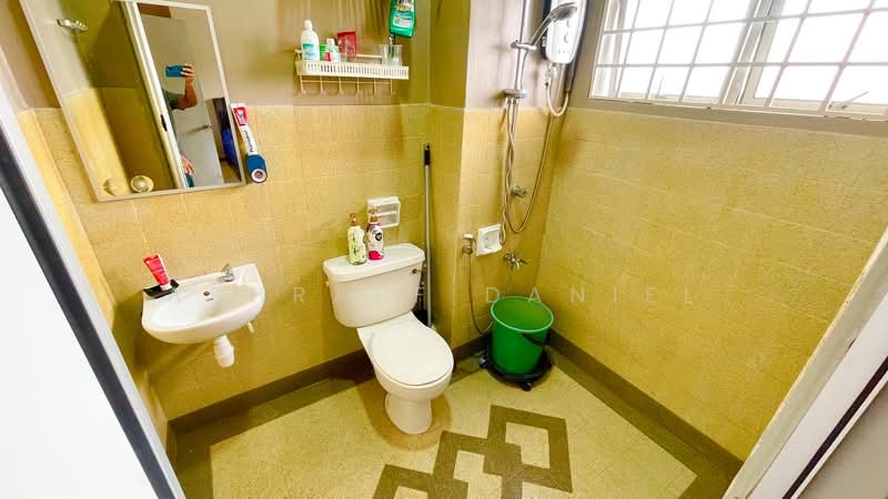Rumah Teres 2 Tingkat untuk Dijual di Bandar Kinrara Seksyen 1 (Bandar Kinrara) - Ashraff Daniel - Bathroom - PropertyGuru.com.my
