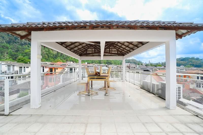 2.5-storey Terraced House for Sale in Ampang Jaya (Ampang) - Ashraff Daniel - Exterior - PropertyGuru.com.my