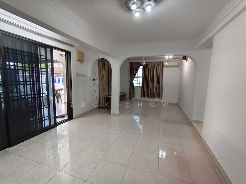 2-storey Terraced House for Sale in Taman Megah Ria (Masai) - Zack Chow - Living Room - PropertyGuru.com.my