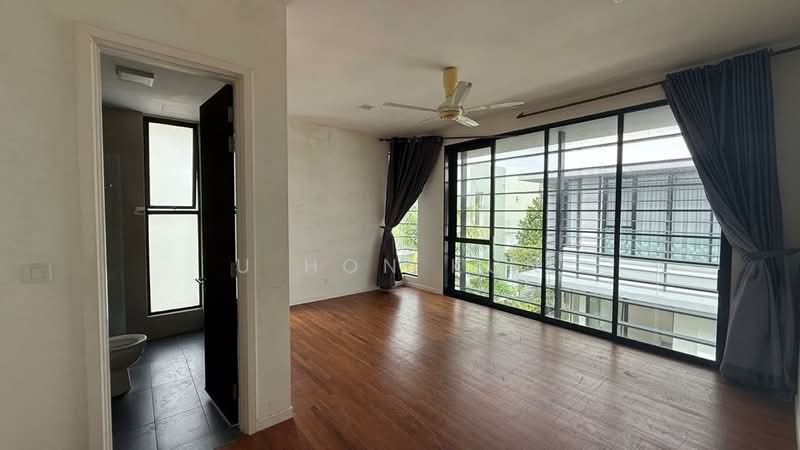 Semi-Detached House for Sale in East Ledang (Iskandar Puteri (Nusajaya)) - U Hon Kun - Bathroom - PropertyGuru.com.my