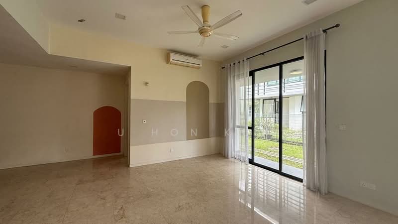 Semi-Detached House for Sale in East Ledang (Iskandar Puteri (Nusajaya)) - U Hon Kun - Living Room - PropertyGuru.com.my