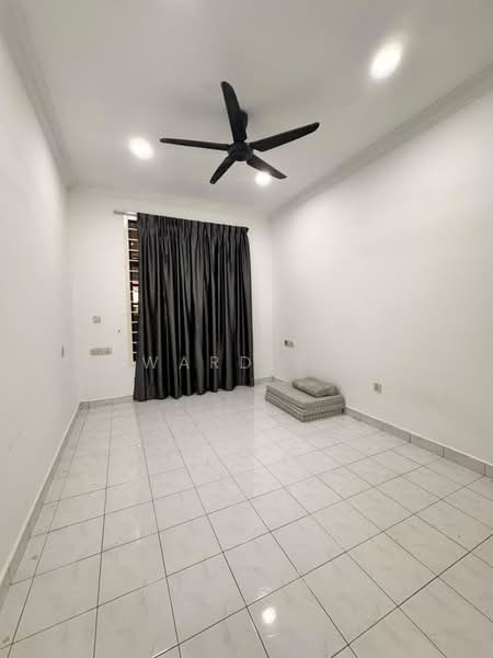 1.5-storey Terraced House for Rent in Taman Molek (Johor Bahru) - Edward Siow - Interior - PropertyGuru.com.my