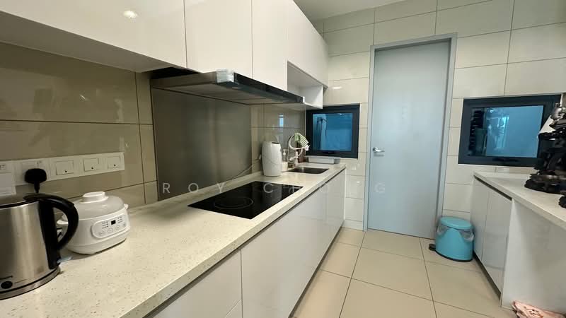 Kediaman Servis untuk Dijual di PJ Midtown - Roy Chong - PropertyGuru.com.my
