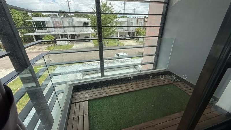 Semi-Detached House for Sale in East Ledang (Iskandar Puteri (Nusajaya)) - Janelle Aw Yong - Balcony - PropertyGuru.com.my