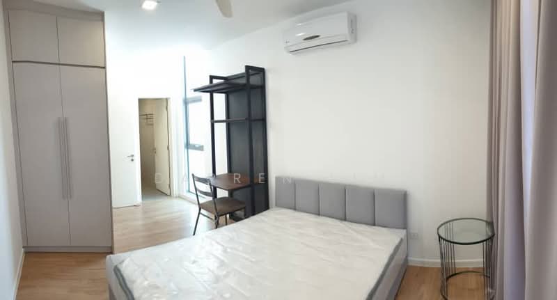Kondominium untuk Disewa di Lakefront Residence - Darren Lim - Bedroom - PropertyGuru.com.my