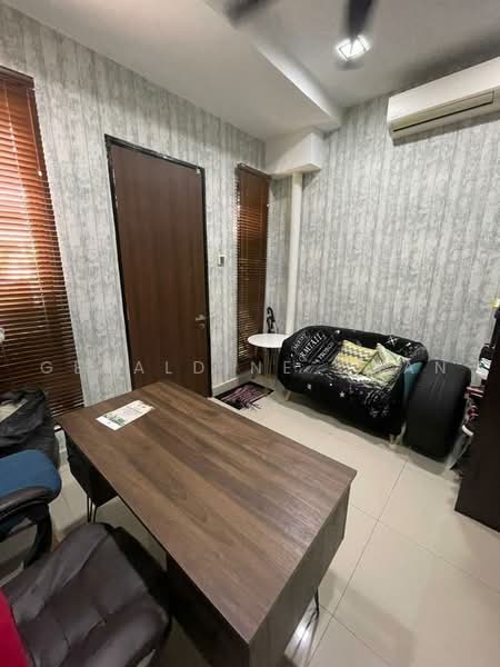 3-storey Terraced House for Rent in Denai Alam (Shah Alam) - Geraldine Chan - Study - PropertyGuru.com.my