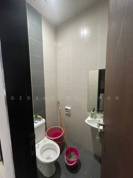 3-storey Terraced House for Rent in Denai Alam (Shah Alam) - Geraldine Chan - Bathroom - PropertyGuru.com.my