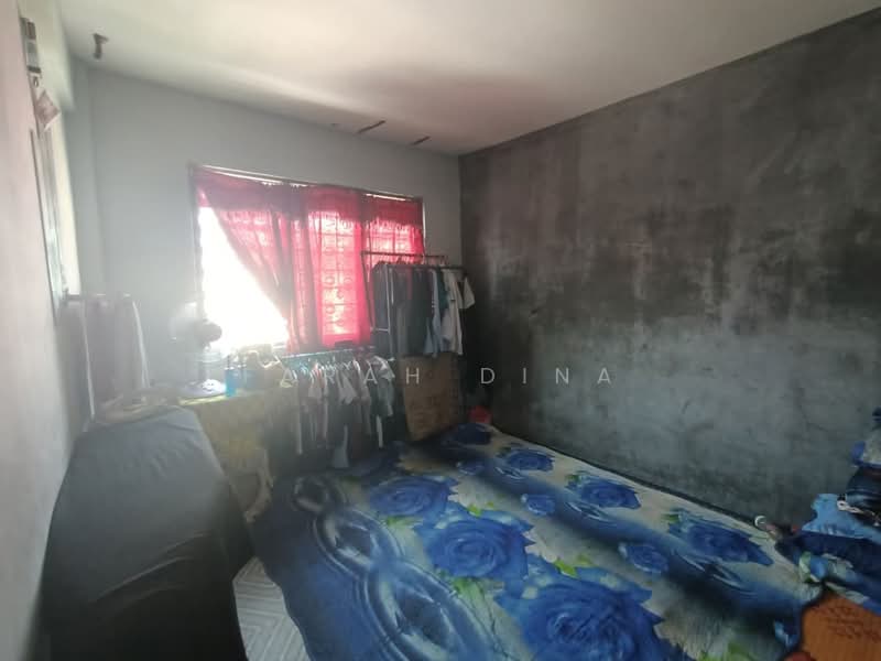 Flat for Sale at Sri Cemara - Farah Dina - Bedroom - PropertyGuru.com.my