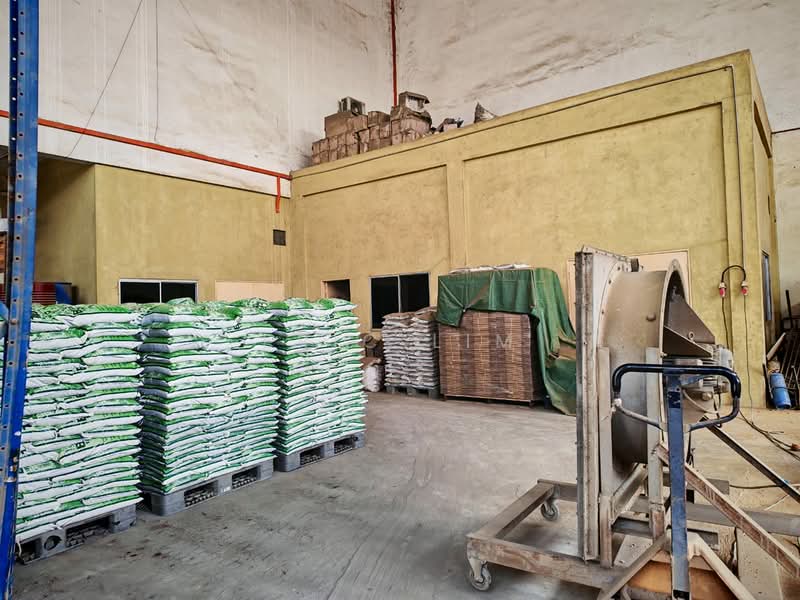 Semi-D Factory for Sale in Kota Kemuning (Shah Alam) - Eric Lim - Interior - PropertyGuru.com.my