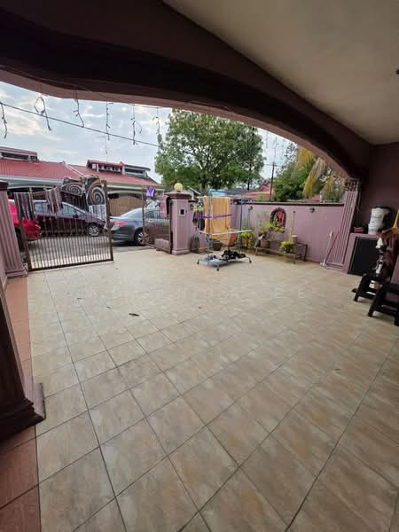 Rumah Teres 1-Tingkat untuk Dijual di Taman Rinting (Masai) - Melinda Ee - Exterior - PropertyGuru.com.my