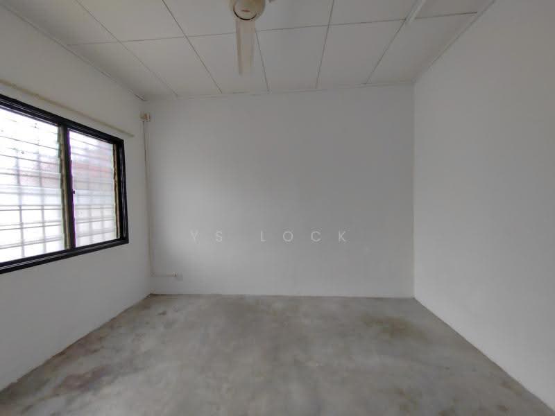 2-storey Terraced House for Rent in Taman Putra Prima (Puchong) - YS Lock - Interior - PropertyGuru.com.my