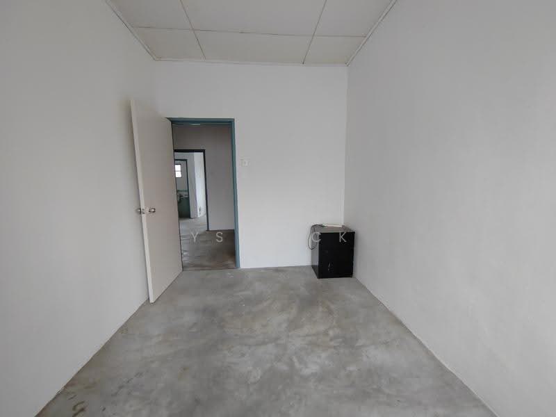 2-storey Terraced House for Rent in Taman Putra Prima (Puchong) - YS Lock - Interior - PropertyGuru.com.my