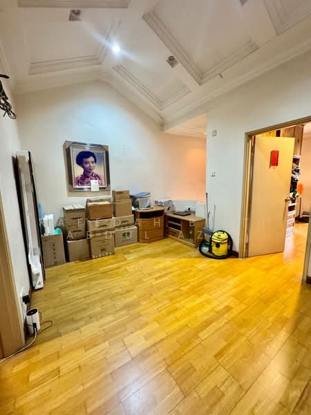 Rumah Teres 2 Tingkat untuk Dijual di Bukit Jelutong (Shah Alam) - Rafedah Binti Abdul Aziz - Living Room - PropertyGuru.com.my