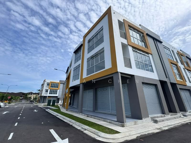 Shop / Office for Rent in Taman Molek (Johor Bahru) - Herman Chen - Exterior - PropertyGuru.com.my