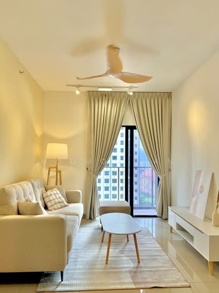 Kondominium untuk Disewa di M Luna - Moomoo Tan - Living Room - PropertyGuru.com.my