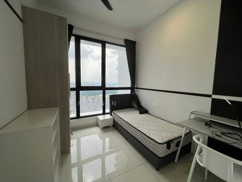 Kediaman Servis untuk Dijual di Eco Nest - Rynn Lim - Bedroom - PropertyGuru.com.my