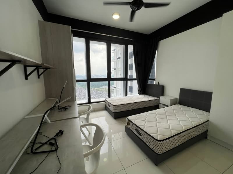 Kediaman Servis untuk Dijual di Eco Nest - Rynn Lim - Bedroom - PropertyGuru.com.my