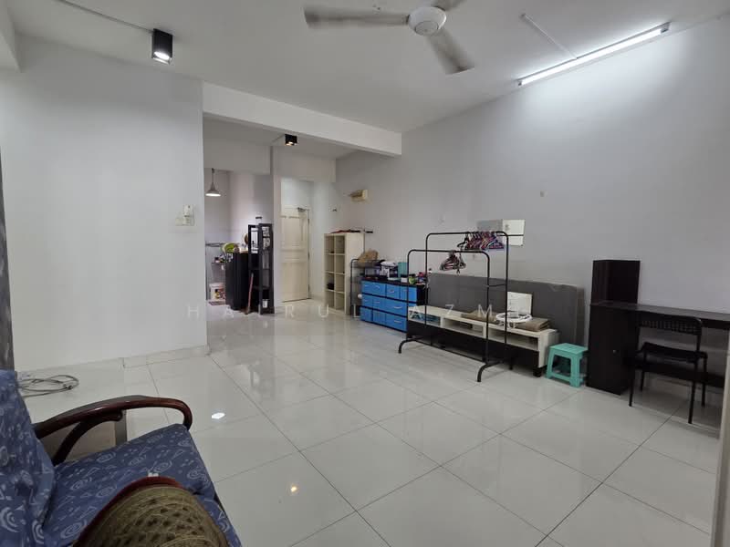 Condominium for Rent at Kristal View - Hairul Azmi - Living Room - PropertyGuru.com.my