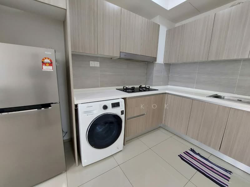Service Residence for Rent at Gravit8, Klang - David Kok - Kitchen - PropertyGuru.com.my