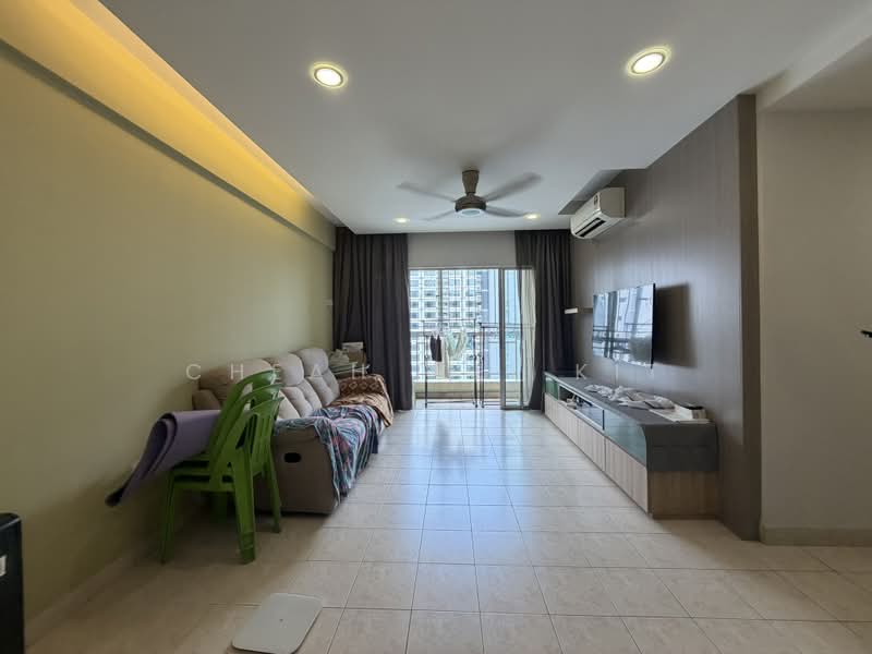 Kondominium untuk Dijual di D'Aman Ria Condominium - Cheah Wei Kit - Living Room - PropertyGuru.com.my