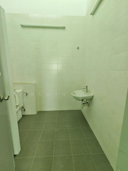 2-storey Terraced House for Sale in Setia Alam (Selangor) - Alwin Lee - Bathroom - PropertyGuru.com.my