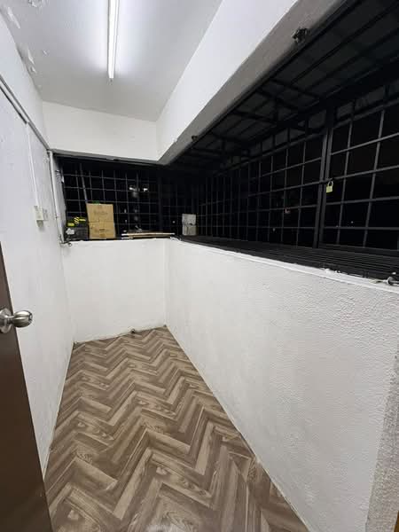 Rumah Flat untuk Dijual di Flat PKNS Seksyen 20 - Faliyana binti Muda - PropertyGuru.com.my