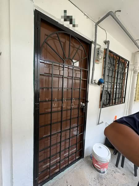 Rumah Flat untuk Dijual di Flat PKNS Seksyen 20 - Faliyana binti Muda - PropertyGuru.com.my