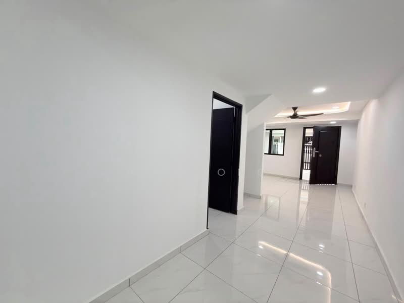 2-storey Terraced House for Sale in Taman Bukit Tiram (Ulu Tiram) - Wil Mong - Interior - PropertyGuru.com.my