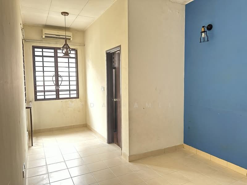 2-storey Terraced House for Sale in Bukit Jelutong (Shah Alam) - Aida Ramli - PropertyGuru.com.my