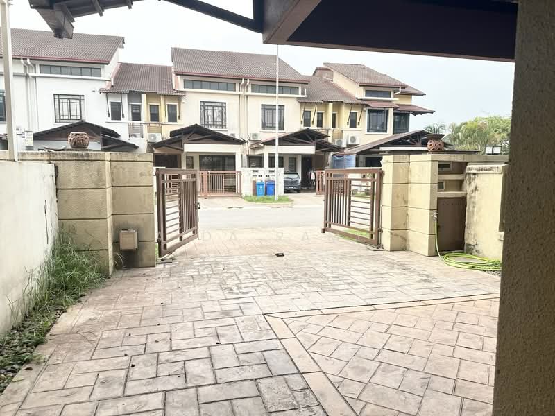 2-storey Terraced House for Sale in Bukit Jelutong (Shah Alam) - Aida Ramli - PropertyGuru.com.my
