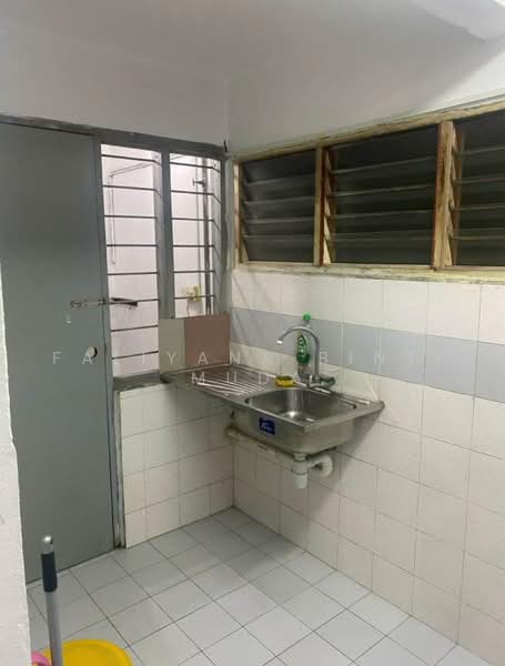 Apartment for Sale at PPR Desa Tun Razak - Faliyana binti Muda - PropertyGuru.com.my