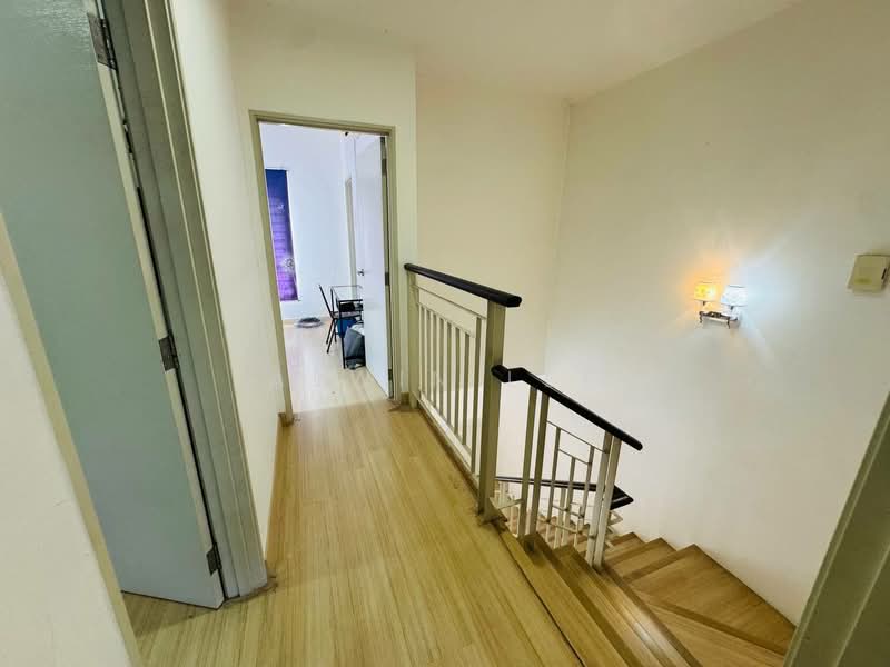 2-storey Terraced House for Sale in Bandar Bukit Raja (Klang) - Alwin Lee - Corridor - PropertyGuru.com.my