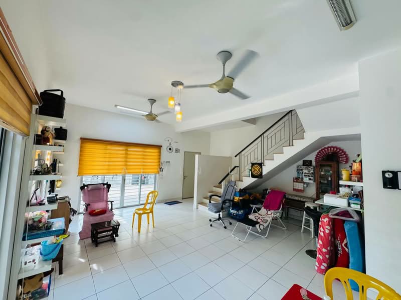 2-storey Terraced House for Sale in Bandar Bukit Raja (Klang) - Alwin Lee - Living Room - PropertyGuru.com.my