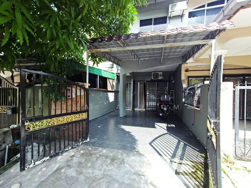 Rumah Teres 2-Tingkat untuk Dijual di Taman Sri Gombak (Gombak) - Faisal Abu Omar - Exterior - PropertyGuru.com.my