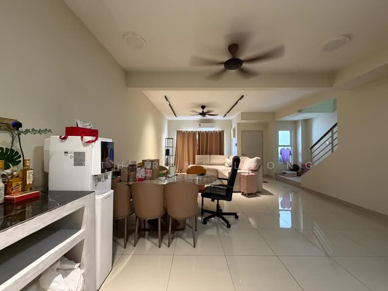 2-storey Terraced House for Sale in Taman Kundang Jaya (Rawang) - Katherine Leong - Living Room - PropertyGuru.com.my