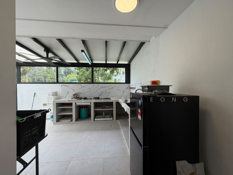 2-storey Terraced House for Sale in Taman Kundang Jaya (Rawang) - Katherine Leong - Kitchen - PropertyGuru.com.my