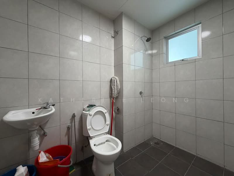 2-storey Terraced House for Sale in Taman Kundang Jaya (Rawang) - Katherine Leong - Bathroom - PropertyGuru.com.my
