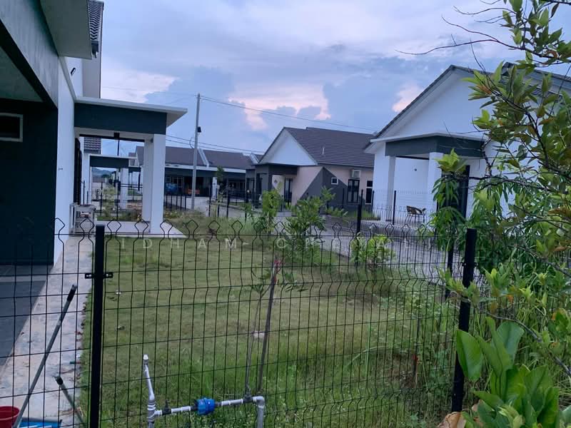 Terraced House for Sale in Kotasas (Kuantan) - Idham Che'Ali - Exterior - PropertyGuru.com.my