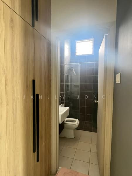 Bungalow House untuk Dijual di Taman Suria (Johor Bahru) - Janlly Jong - Bathroom - PropertyGuru.com.my