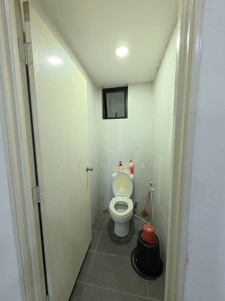 Warehouse for Sale in Kuching (Sarawak) - Jeno Tan - Bathroom - PropertyGuru.com.my