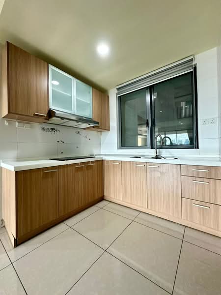 Pangsapuri untuk Dijual di Molek Pine 3 - Nico Ho - Kitchen - PropertyGuru.com.my