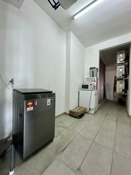 Pangsapuri untuk Dijual di Molek Pine 3 - Nico Ho - Interior - PropertyGuru.com.my