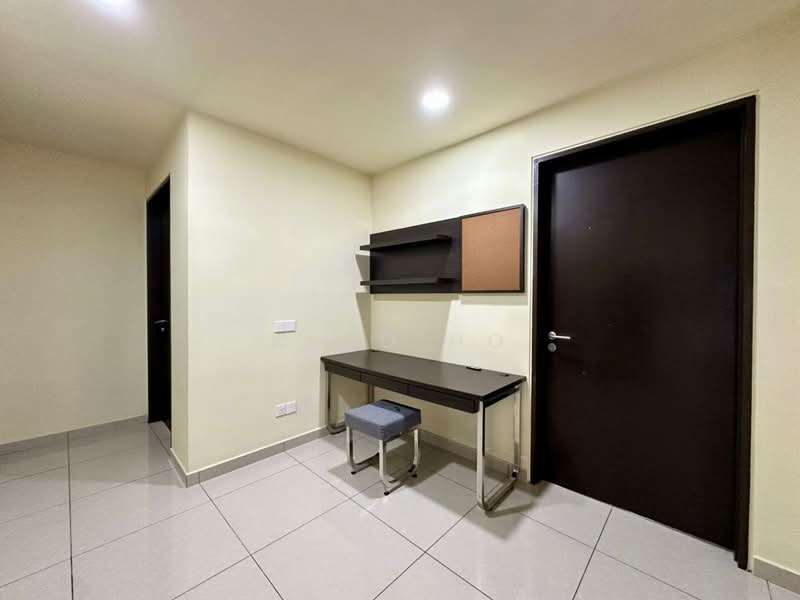 Pangsapuri untuk Dijual di Molek Pine 3 - Nico Ho - Study - PropertyGuru.com.my