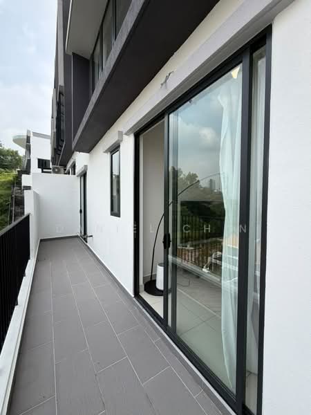 3-storey Terraced House for Rent in Taman Melawati (Ulu Kelang) - Daniel Chin - Balcony - PropertyGuru.com.my