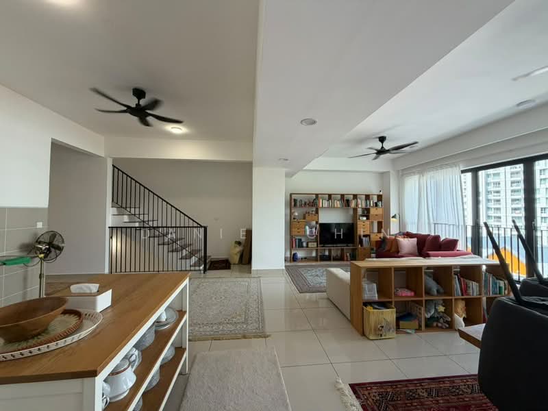 3-storey Terraced House for Rent in Taman Melawati (Ulu Kelang) - Daniel Chin - Living Room - PropertyGuru.com.my