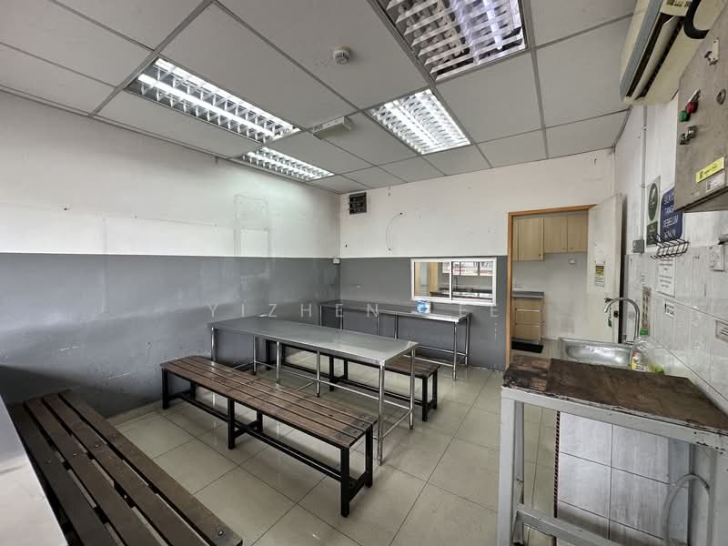 Gudang untuk Disewa di Seksyen 16 (Shah Alam) - Yizhen Lee - Interior - PropertyGuru.com.my